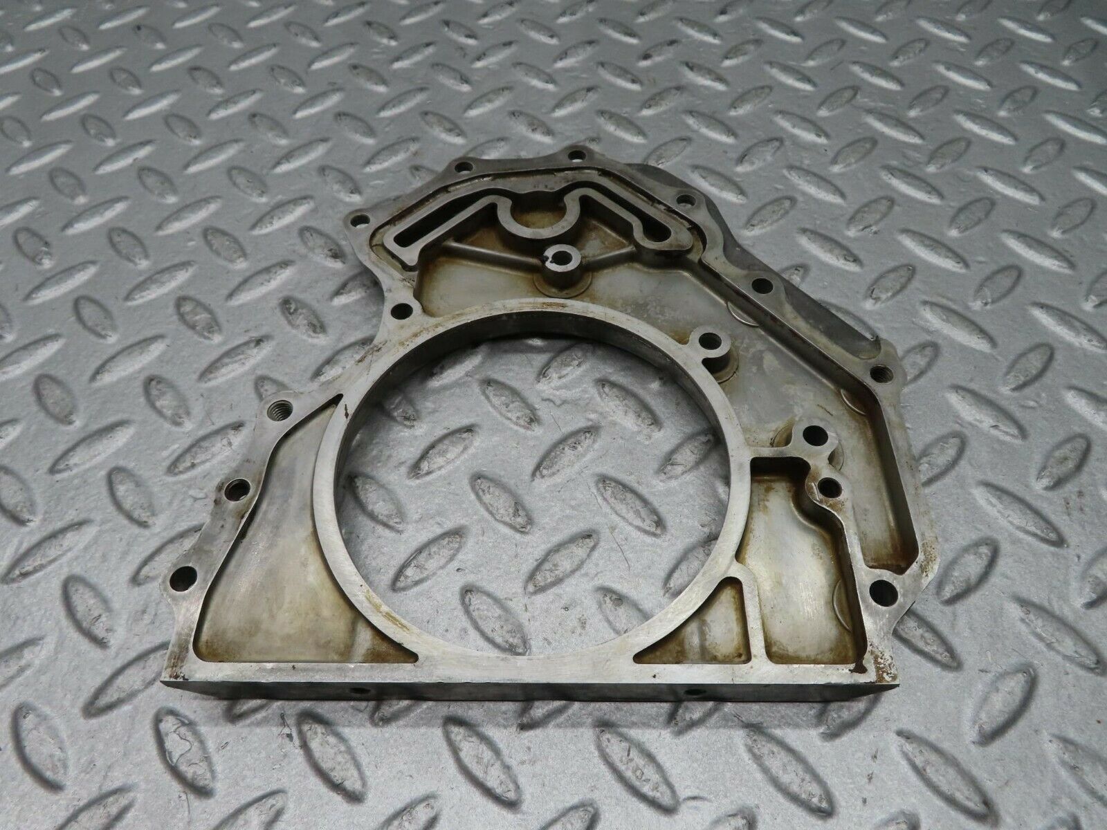 16671 Mercedes-Benz C107 380SLC Crankshaft Cover Sealing Rear 1170110008