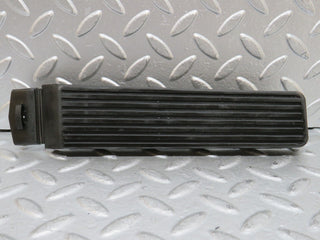 W123 accelerator pedal with rubber used OEM