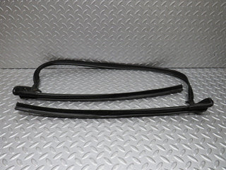 38606 Mercedes-Benz R129 280SL Coupe Front Windscreen Rubber Seal