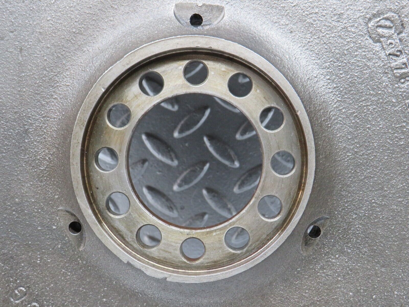 32882 Mercedes-Benz W123 300D Flywheel Starter Ring Manual Gearbox 6170320001