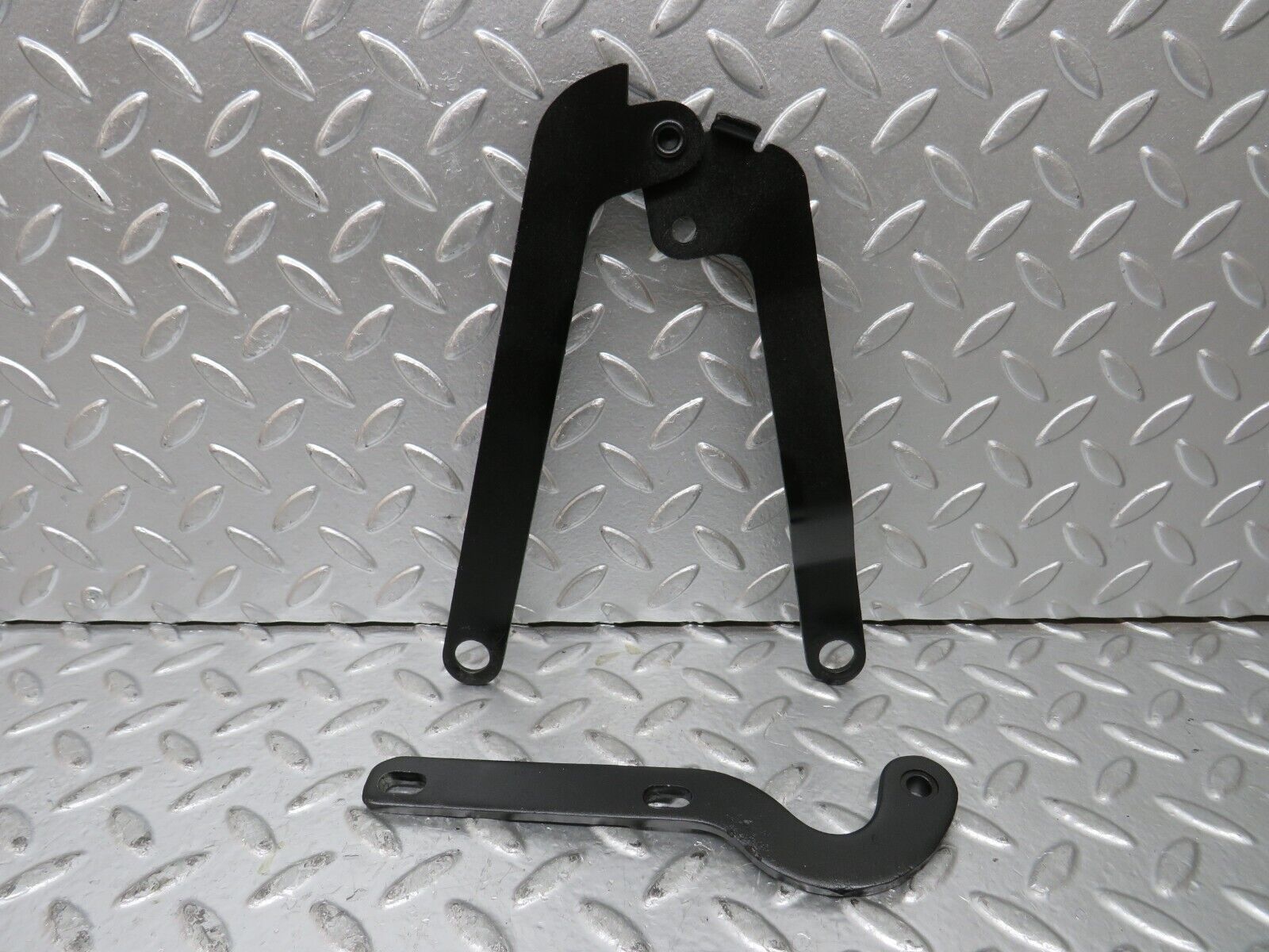 23835 Mercedes-Benz C107 450SLC Coupe Bonnet Hinge Left Side