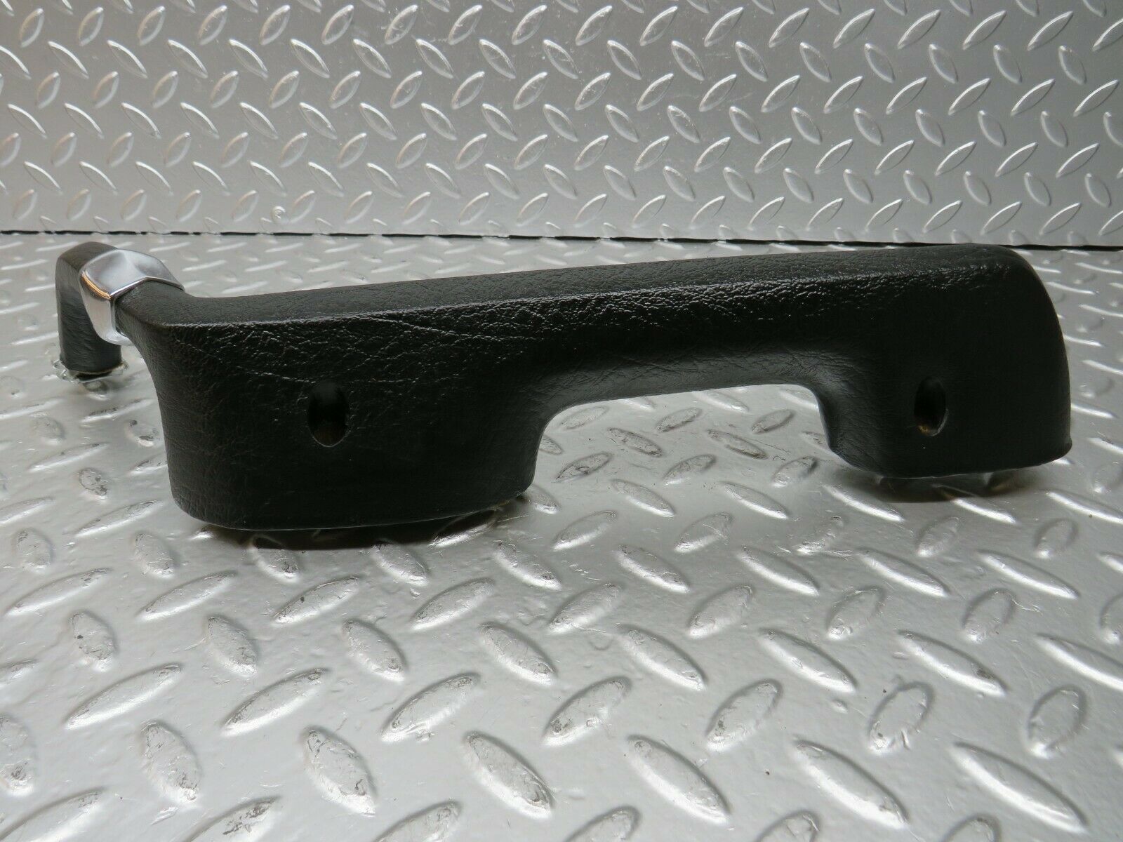 24531 Mercedes-Benz W108 Interior Door Handle Right Black
