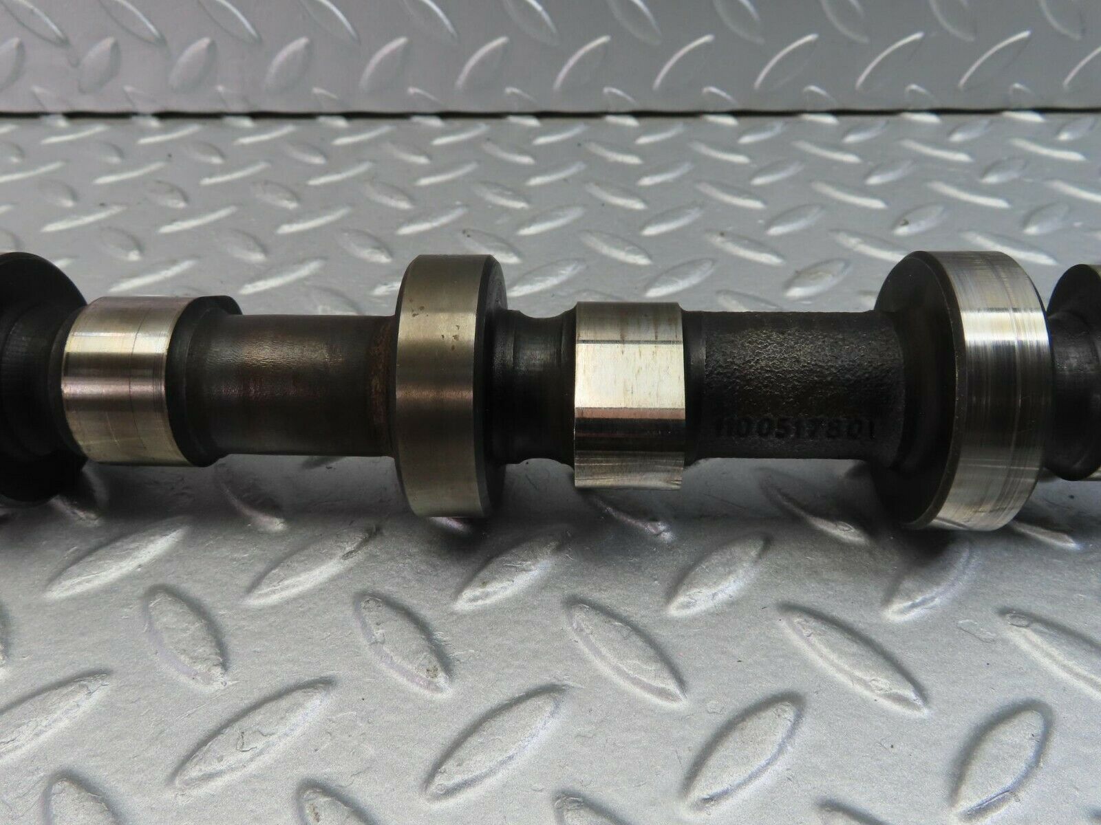 9845 Mercedes-Benz C123 280CE Coupe Engine Camshaft Exhaust Side  1100517801