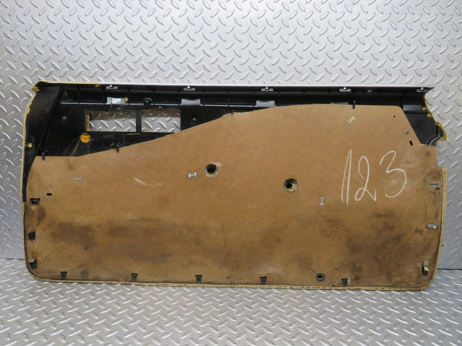 37071 Mercedes-Benz C126 420SEC Coupe Left Door Card Panel 1267270770