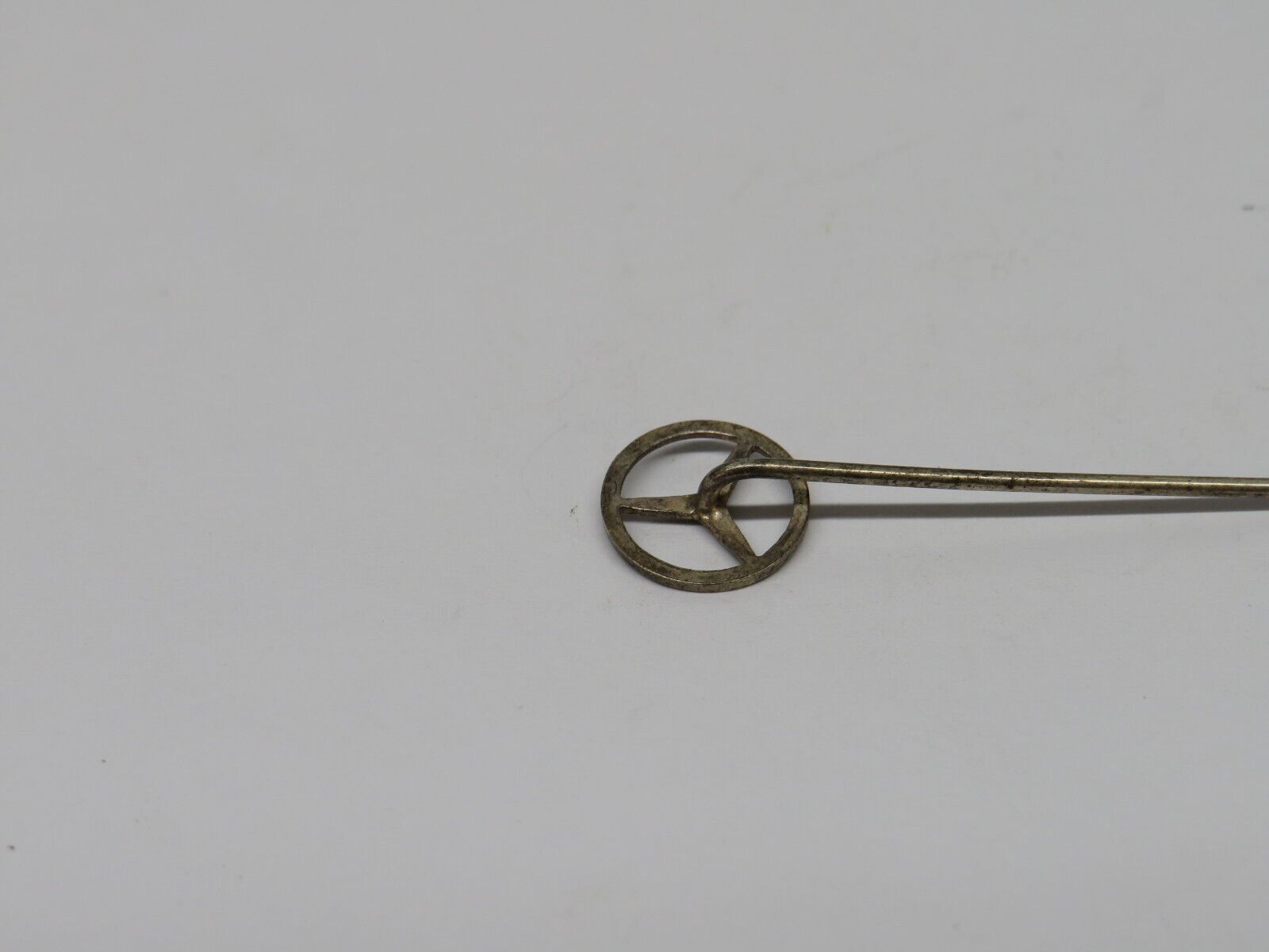 37509 Mercedes-Benz Vintage Lapel Pin Badge