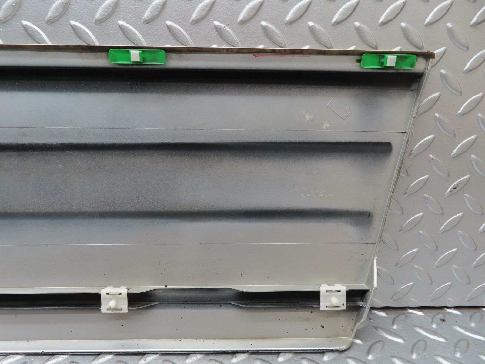 19319 Mercedes-Benz C140 CL420 Coupe Left Door Lower Moulding Trim 1406901940