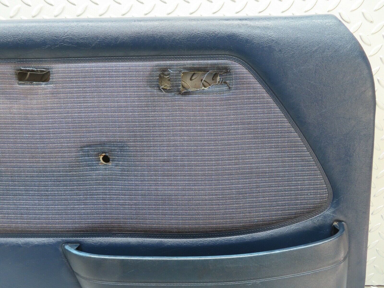 16808 Mercedes-Benz C123 280CE Coupe Front Left Door Card Blue