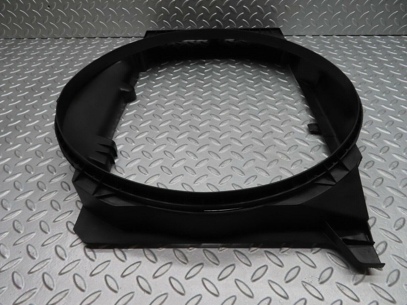 12037 Mercedes-Benz R129 300SL Coupe Radiator Fan Shroud 1295050055