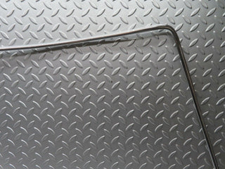 19121 Mercedes-Benz W123 300D Front Windscreen Chrome Frame