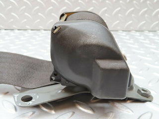 3904 Mercedes-Benz S123 200T Wagon Front Right Seat Belt 1238604286