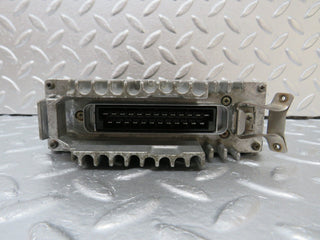 33974 Mercedes-Benz W124 260E Engine Control Unit Bosch 0280800210 0055457132