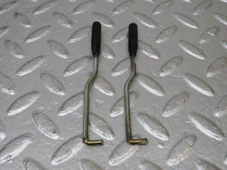 33636 Mercedes-Benz W201 190E 2.0L Front Door Lock Knob Pair