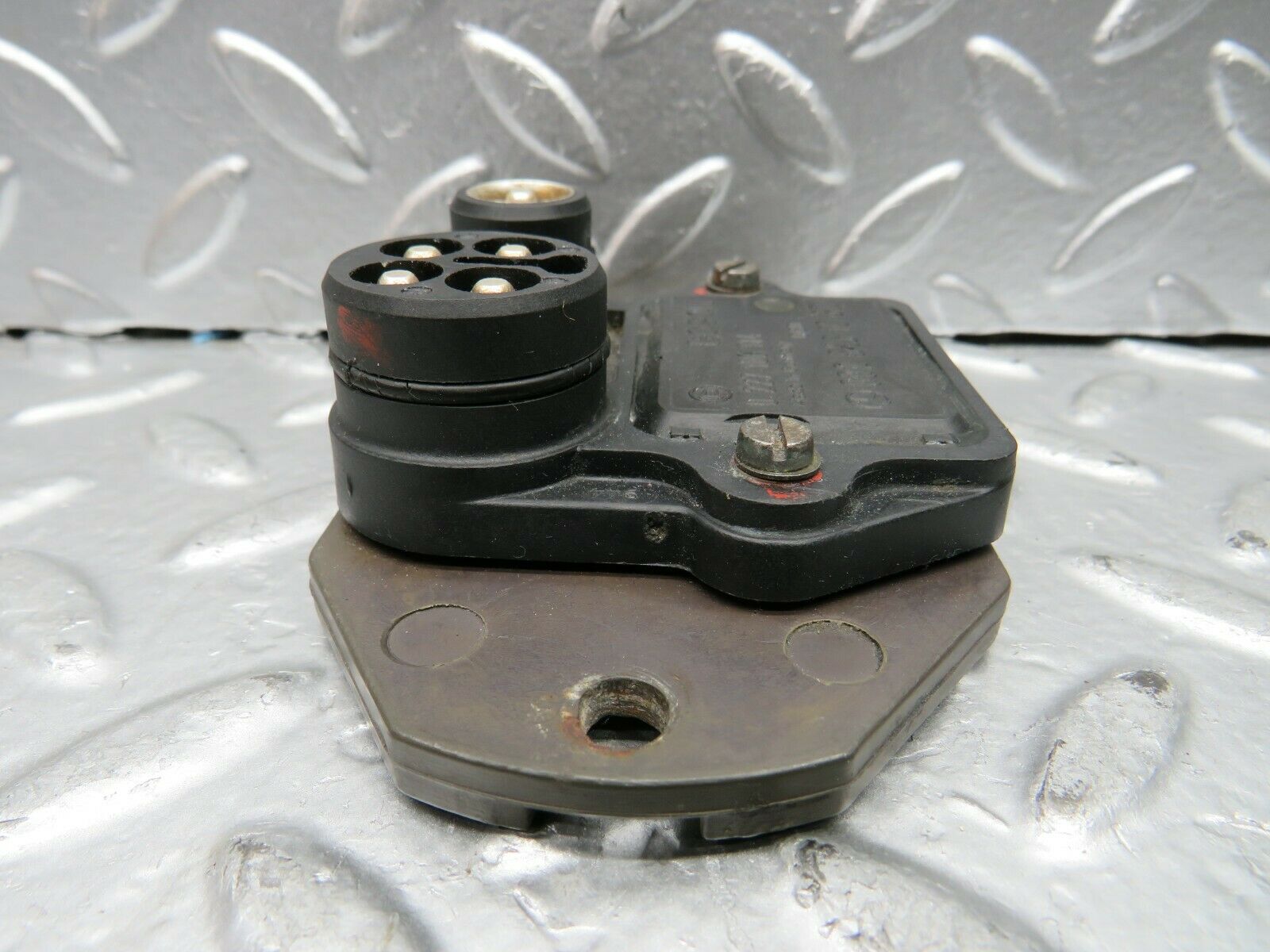 22954 Mercedes-Benz C123 230CE Coupe Ignition Control Unit Bosch 0025451832