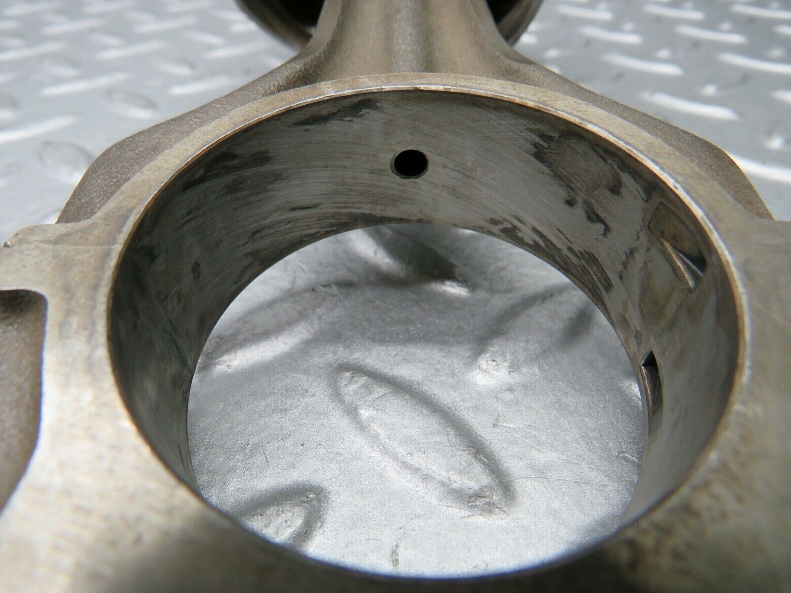 21748 Mercedes-Benz W126 300SE Piston With Connecting Rod 88.485 mm