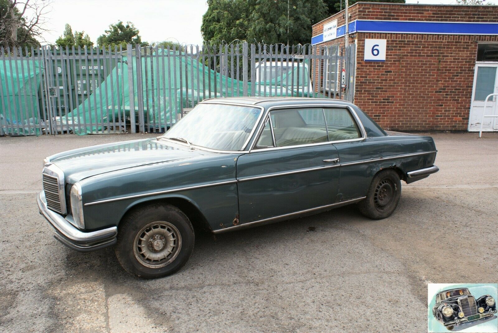 4600 Mercedes-Benz W114 280CE Coupe Front Left Quarter Window Glass
