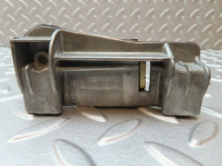 4137 Mercedes-Benz C123 280CE Fixing Clip To The Door Glass 1237250232