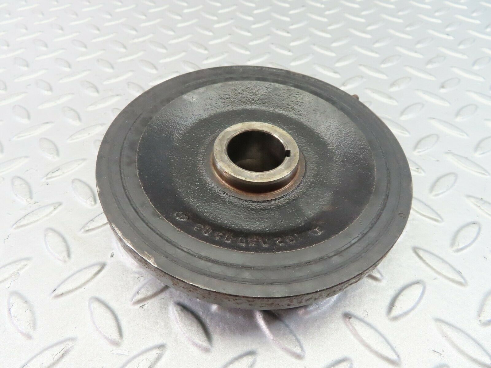 7765 Mercedes-Benz S123 230TE Wagon Crankshaft Vibration Absorber 1020300503