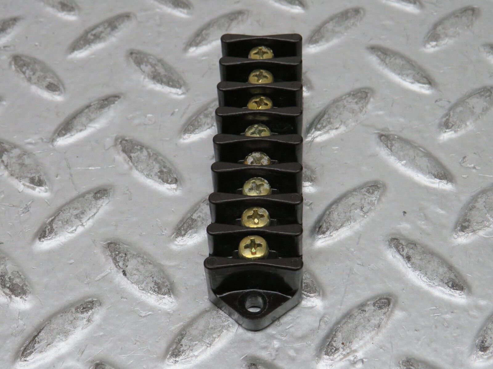 28492 Mercedes-Benz S123 240D Wagon Cable Wire Connector