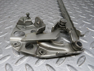 35030 Mercedes-Benz W210 320E Bonnet Hinge Right Side