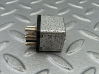 5768 Mercedes-Benz W123 200 Multi Purpose Relay 0015420219