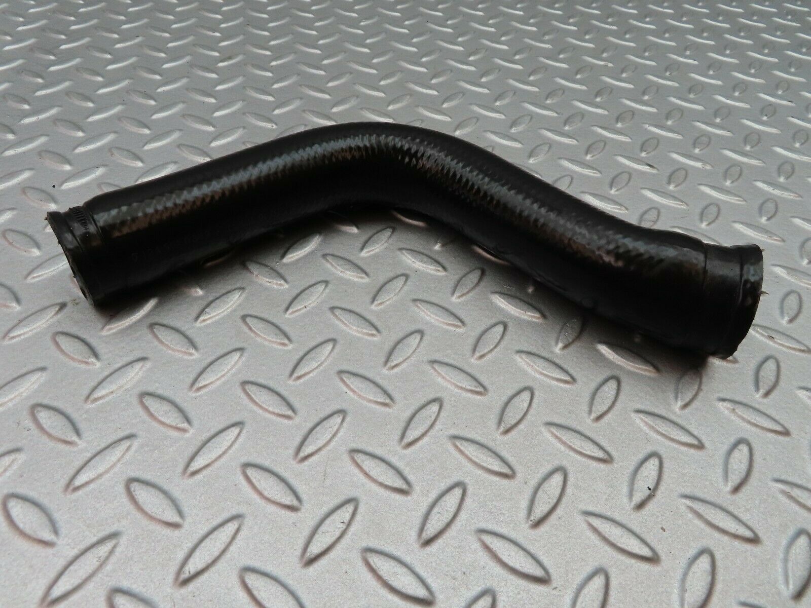 5573 Mercedes-Benz W124 230E Radiator Hose 1245010382