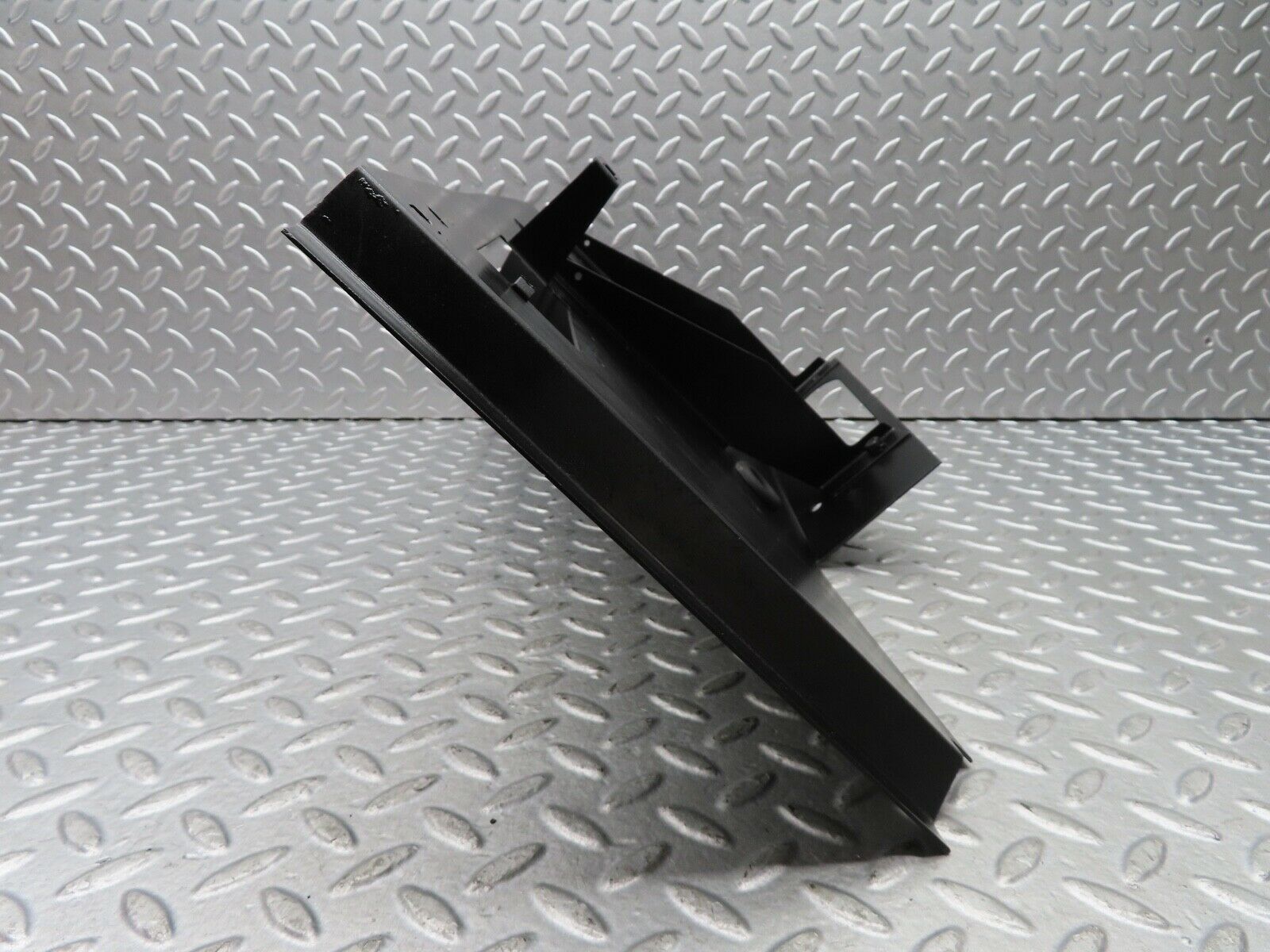 18872 Mercedes-Benz W121 190b Ponton Fuse Box Holder Plate