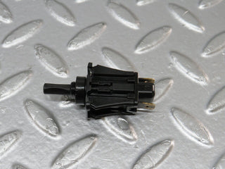 33875 Mercedes-Benz W201 190E 2.0L Glove Box Door Contact Switch 2018202110