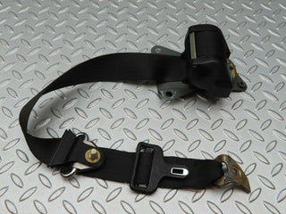 3904 Mercedes-Benz S123 200T Wagon Front Right Seat Belt 1238604286