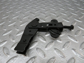 26735 Mercedes-Benz C124 220CE Coupe Handbrake Adjusting Handbrake Regulator