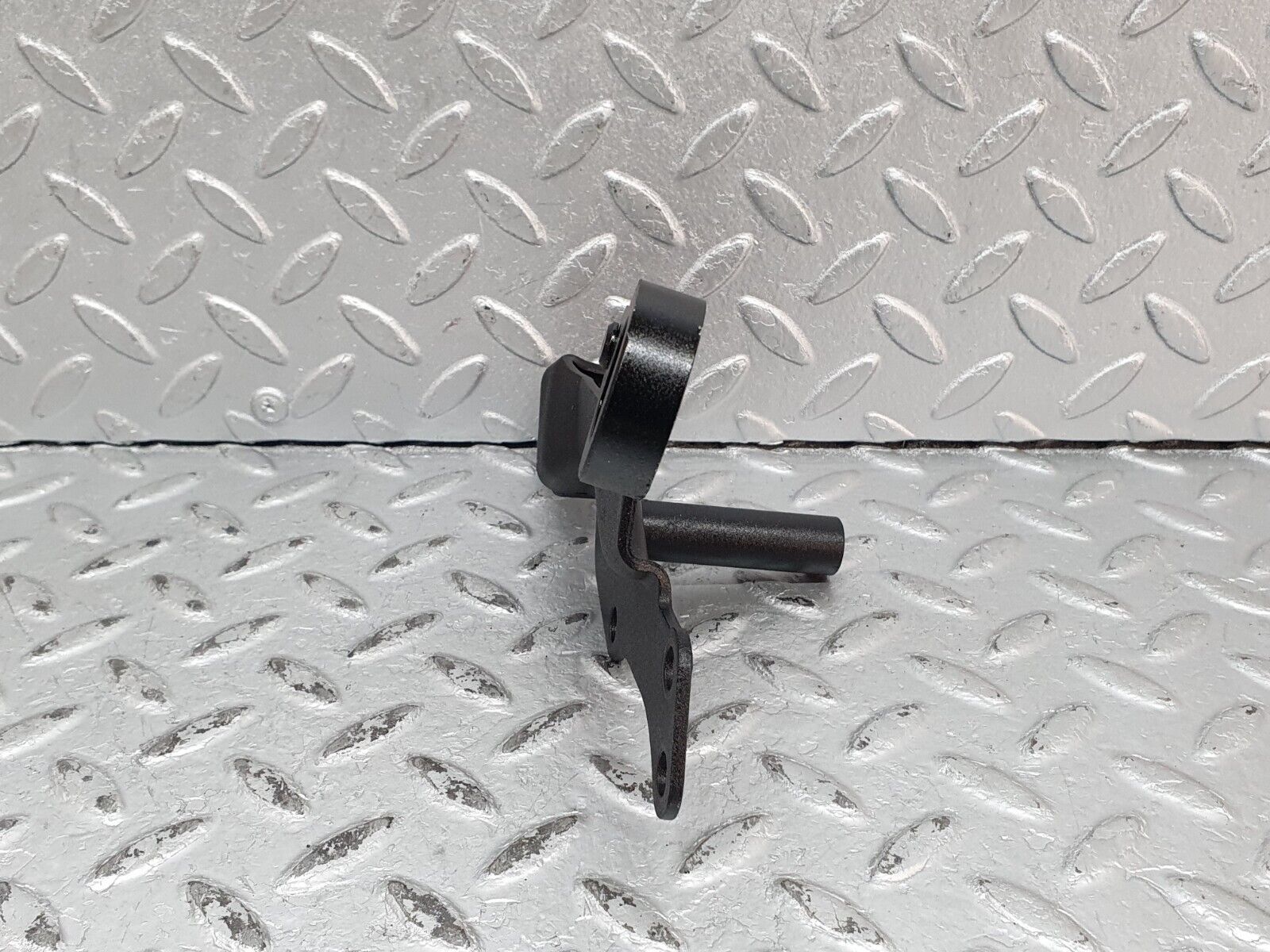 41237 Mercedes-Benz W126 300SE Belt Tensioner 1032000640