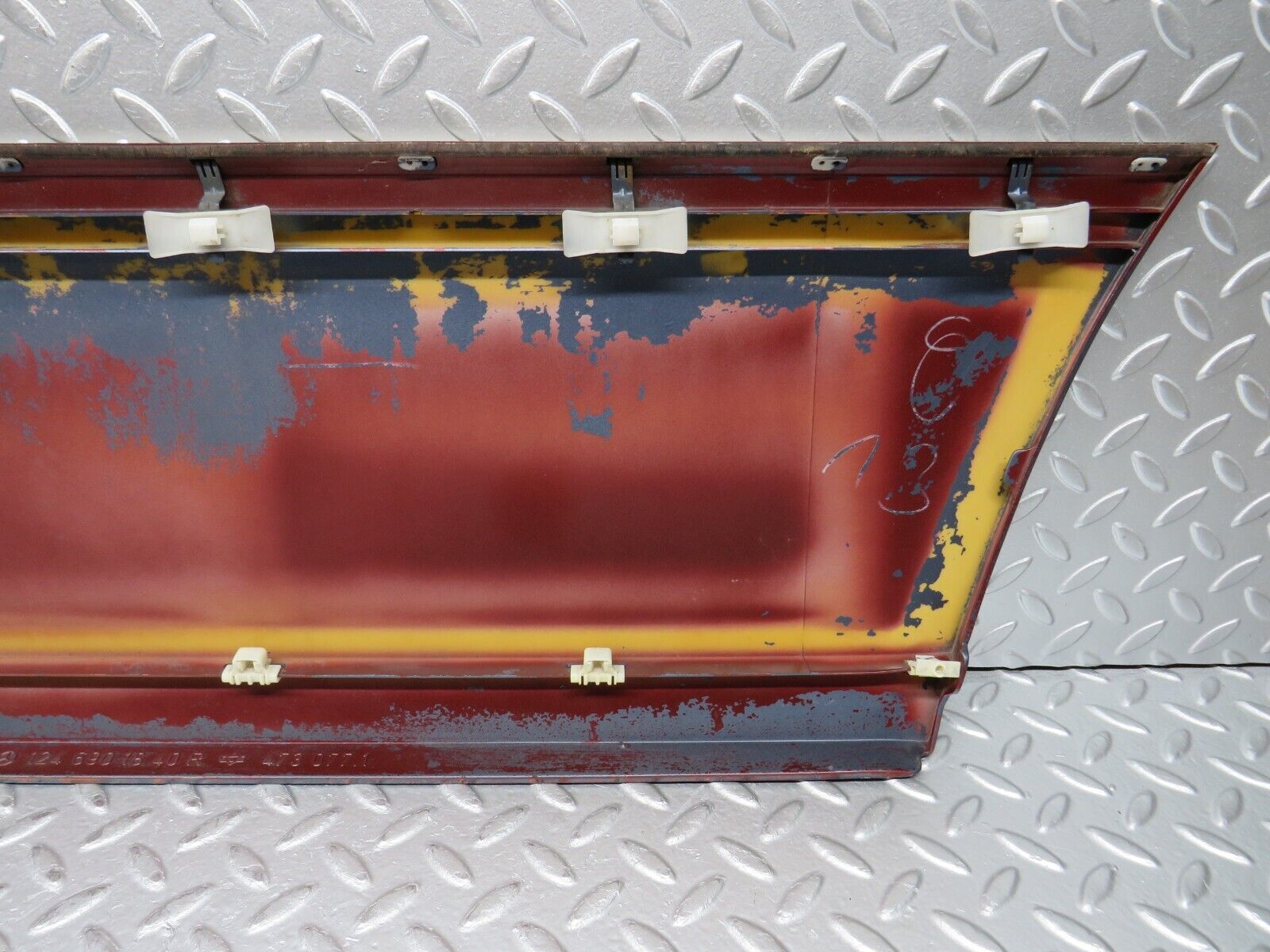 29998 Mercedes-Benz W124 Rear Right Door Lower Moulding Trim 1246901840