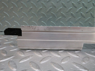 W126 front right door window glass used OEM