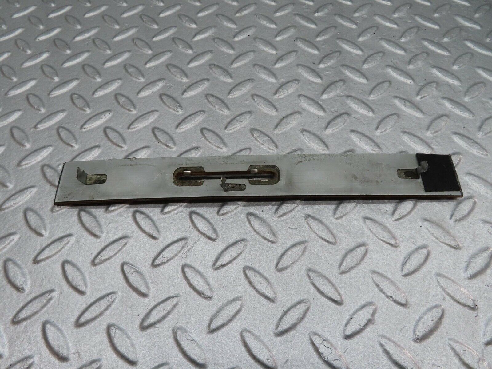 15918 Mercedes-Benz W123 280E Dashboard Wood Trim