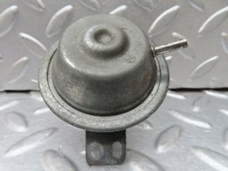 18425 Mercedes-Benz W111 220SE Coupe Ignition Distributor Vacuum Control Valve