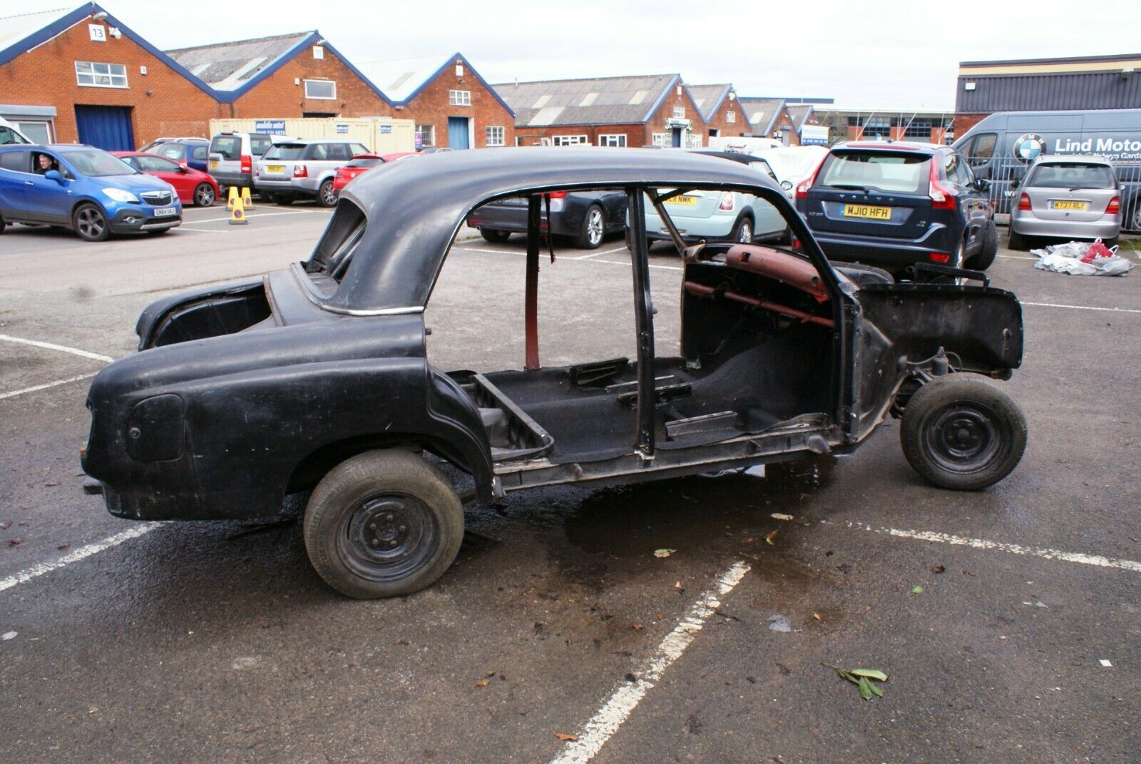 2470 Mercedes-Benz W105 219 PONTON Restored LHD Rolling Shell 1956