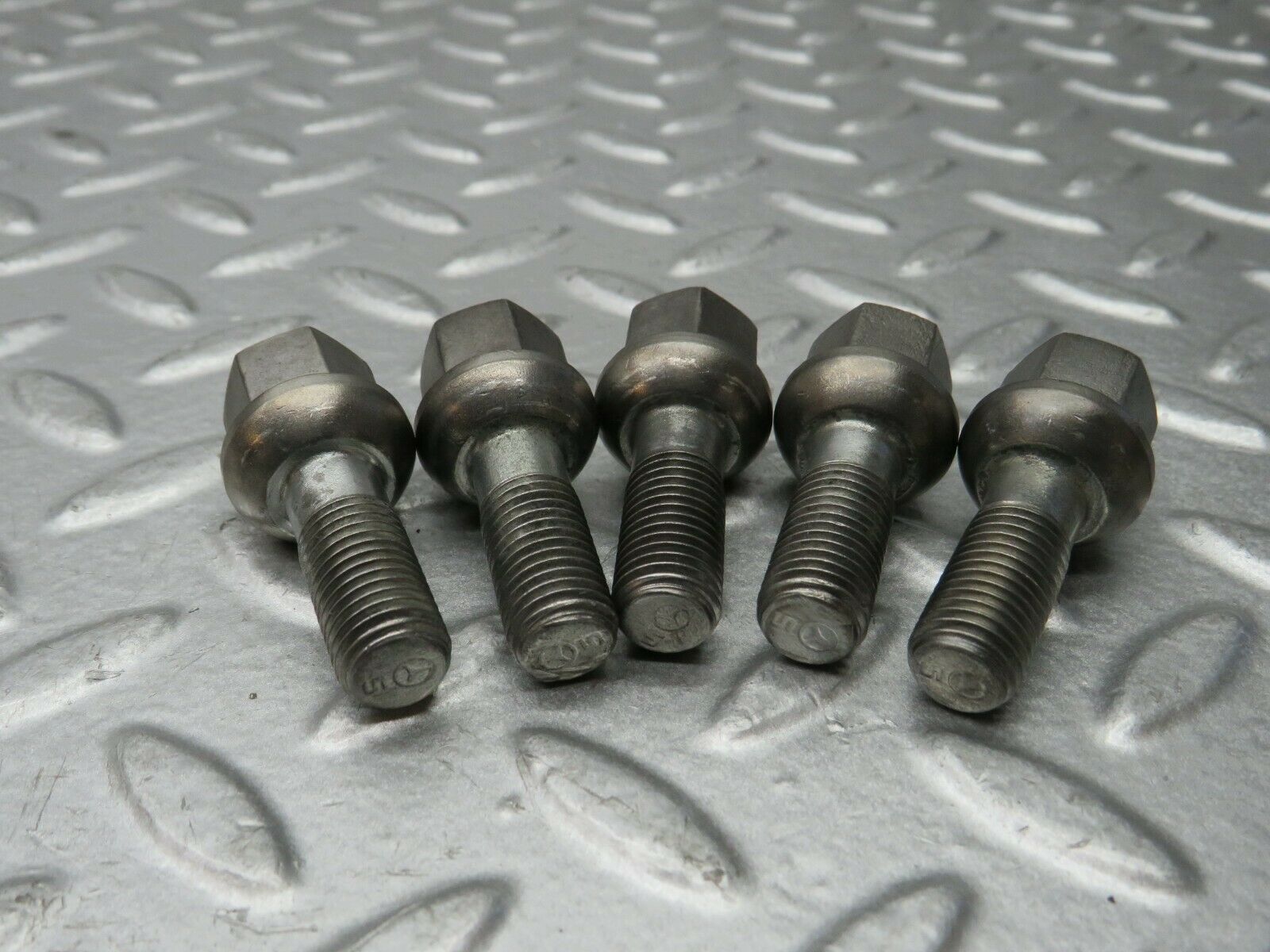 22275 Mercedes-Benz 5x Alloy Wheel Lug Bolt M12x1.5