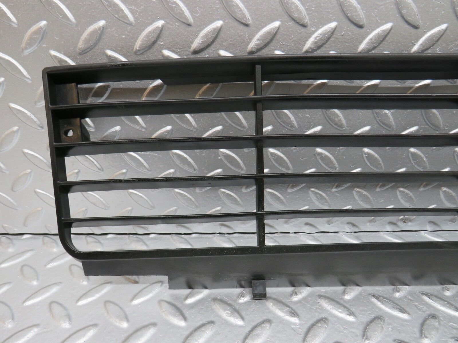 29972 Porsche 924 Front Radiator Grill 94455913500