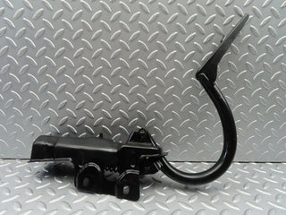 6421 Mercedes-Benz W126 380SE Trunk Lid Hinge Left Side