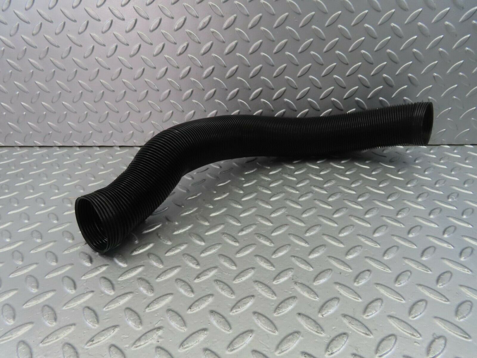 10714 Mercedes-Benz W123 230E Air Duct Pipe Hose Right