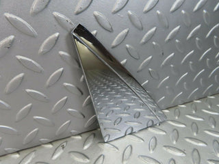 W123 mirror triangle cover right used OEM