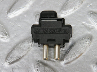 W124 Wagon child lock control switch used OEM