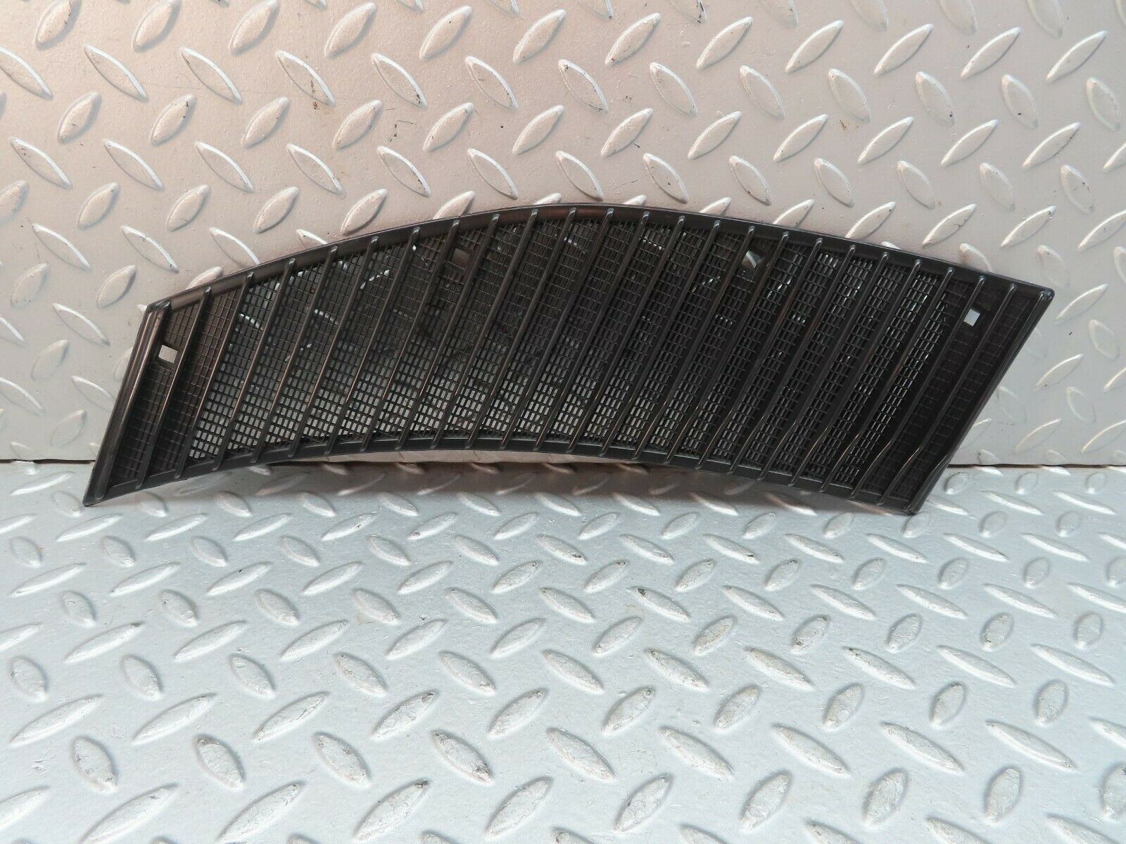 9578 Mercedes-Benz C123 280CE Coupe Air Intake Grill Left Side 1238362965