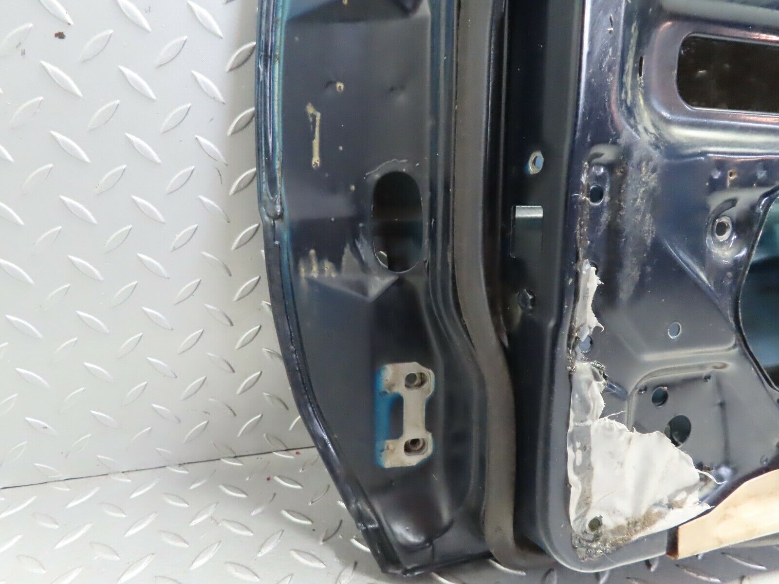 19839 Mercedes-Benz R129 300SL Coupe Right Door