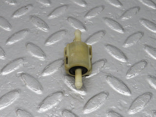 W123 windscreen washer fluid distributor used OEM