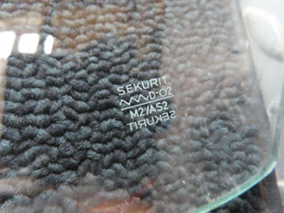 12751 Mercedes-Benz W111 Rear Windscreen