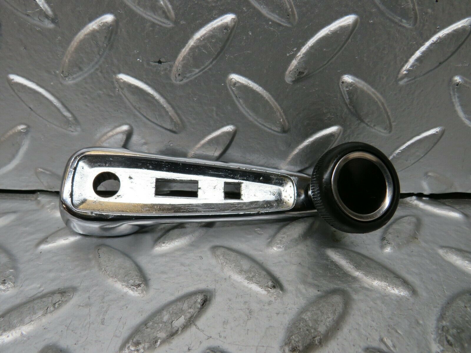 23467 Mercedes-Benz W114 280E Window Lifter Crank Handle