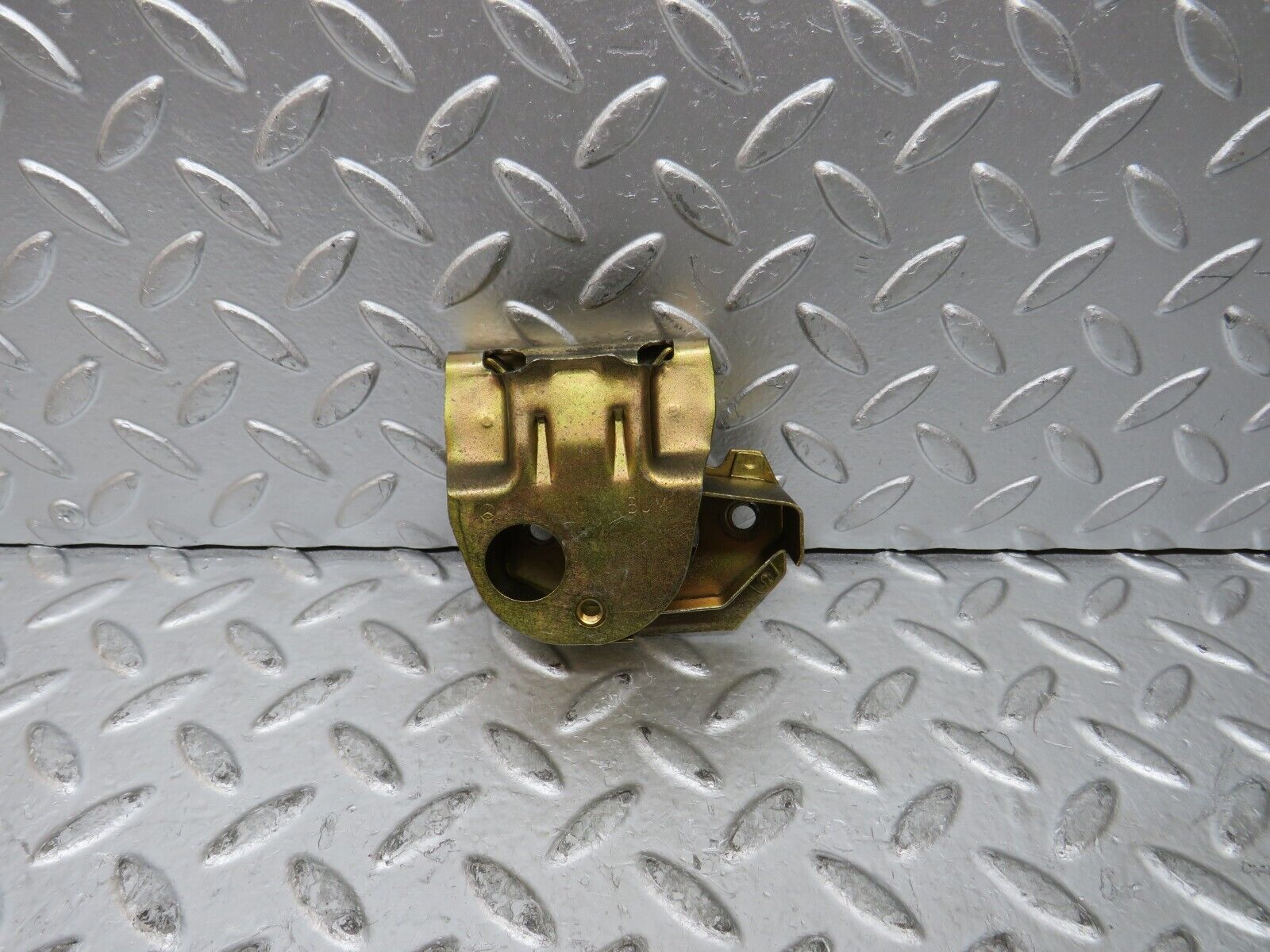 27317 Mercedes-Benz W123 280E Boot Trunk Lock