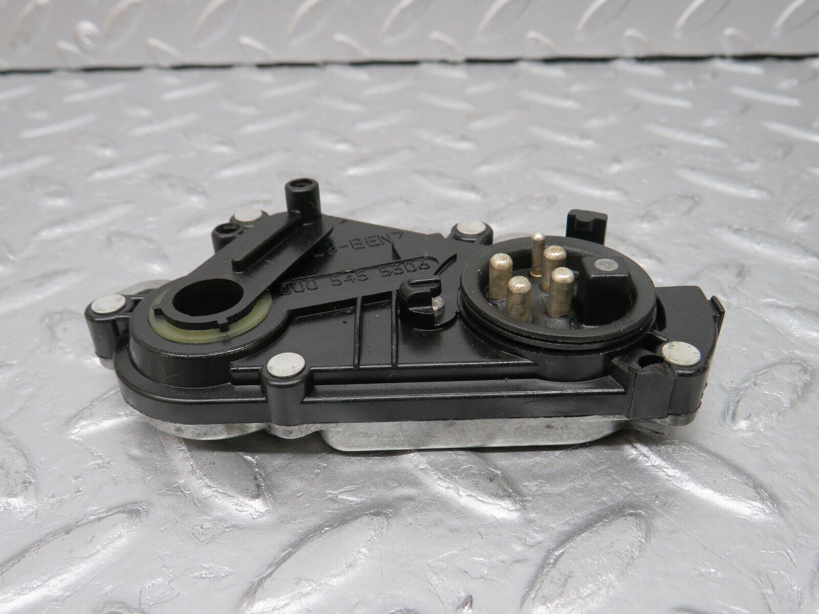 33133 Mercedes-Benz W126 380 V8 M116 Reverse Light Switch 0005455306