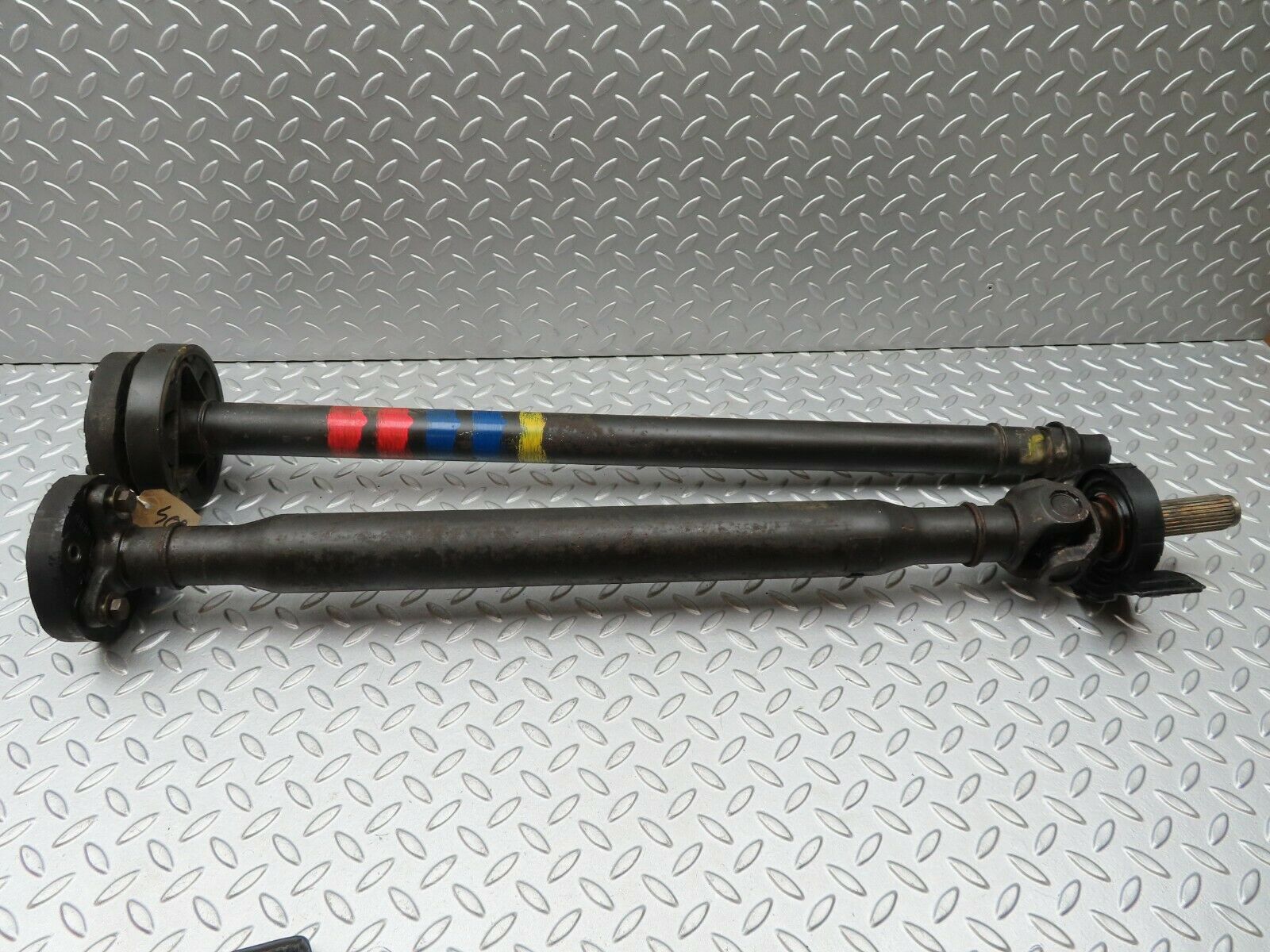 4095 Mercedes-Benz S123 200T Wagon Cardan Shaft Drive Shaft