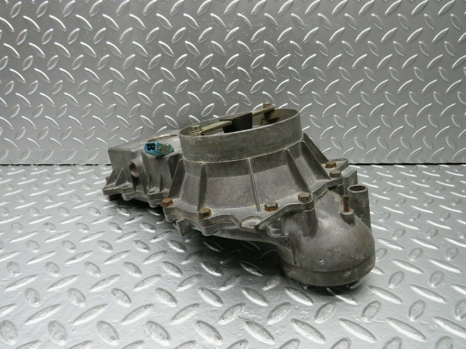 22881 Mercedes-Benz C107 450SLC Coupe Air Flow Mass Meter Sensor Bosch 0438120062